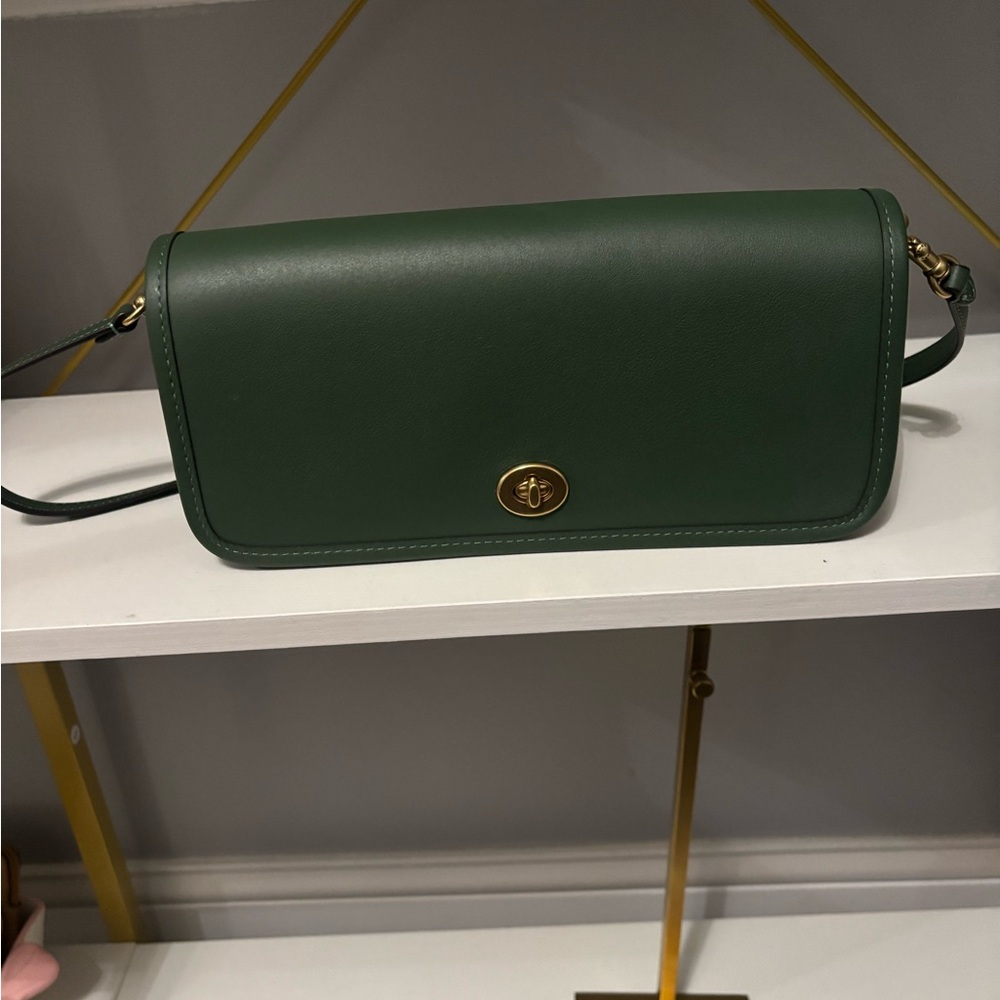 Coach Dinky Shoulder Bag